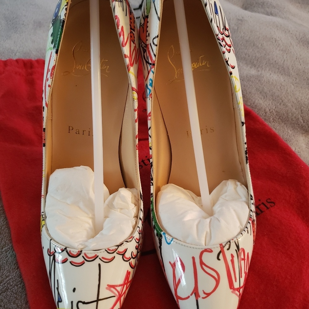 **SOLD**Christian Louboutin So Kate Graffiti Pumps - Picture 6 of 8